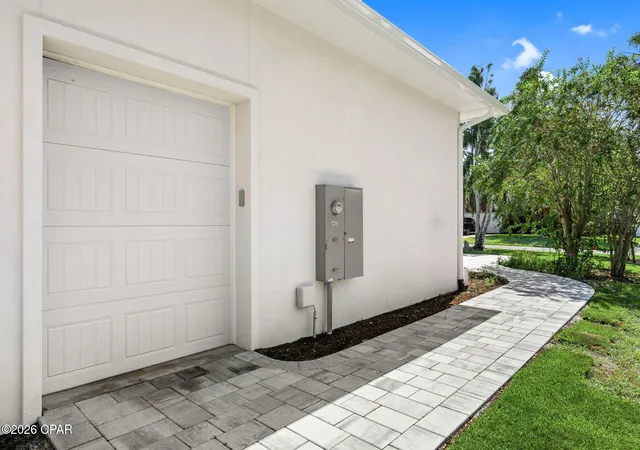 Photo 3 of Sale Pending at 1330 Country Clb Dr, Lynn Haven, FL 32444 | MLS# 795585 | Listing updated on 2026-09-24