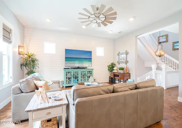 Photo 1 of Single family home for sale at 186 Grande Pointe Cir, Inlet Beach, FL 32461 | MLS# 795594 | Listing updated on 2026-09-28