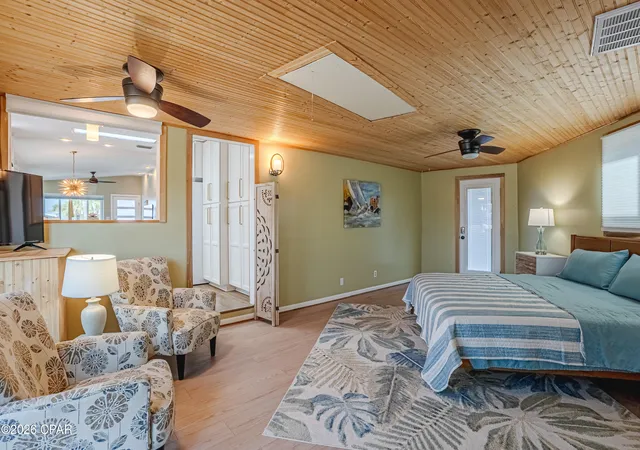Photo 1 of Single family home for sale at 1 Dolphin Ln, Panama City, FL 32408 | MLS# 795595 | Listing updated on 2026-09-20
