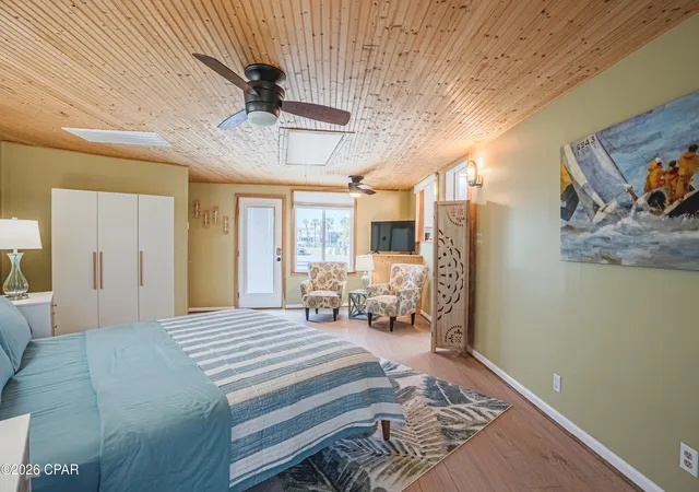 Photo 2 of Single family home for sale at 1 Dolphin Ln, Panama City, FL 32408 | MLS# 795595 | Listing updated on 2026-09-20