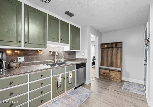 Photo 4 of Single family home for sale at 802 E 2nd Street, Panama City, FL 32401 | MLS# 795607 | Listing updated on 2026-10-05