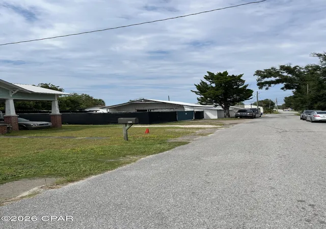 Photo 3 of Land for sale at 229 Maine Ave, Panama City, FL 32401 | MLS# 795639 | Listing updated on 2026-09-23