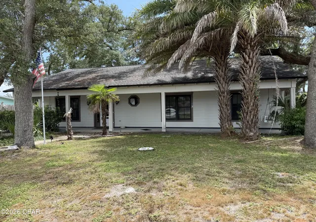 Photo 1 of Single family home for sale at 1002 E 2nd Court, Panama City, FL 32401 | MLS# 795673 | Listing updated on 2026-09-21