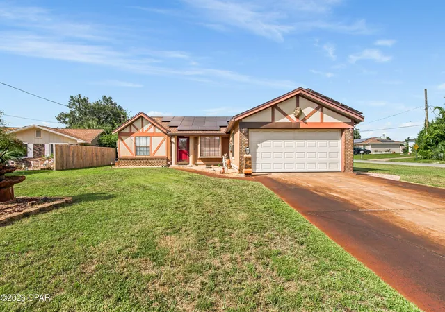Photo 1 of Single family home for sale at 705 Joan Ln, Panama City, FL 32404 | MLS# 795722 | Listing updated on 2026-09-24