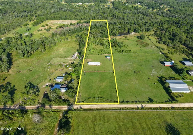 Manufactured home for sale at 10750 Alex Dr, Fountain, FL 32438 | MLS# 795730