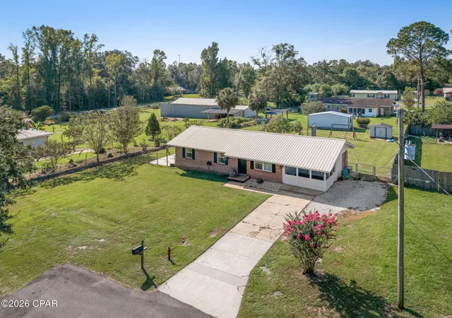 Photo 3 of Single family home for sale at 2593 Mcclain St, Cottondale, FL 32431 | MLS# 795734 | Listing updated on 2026-10-05