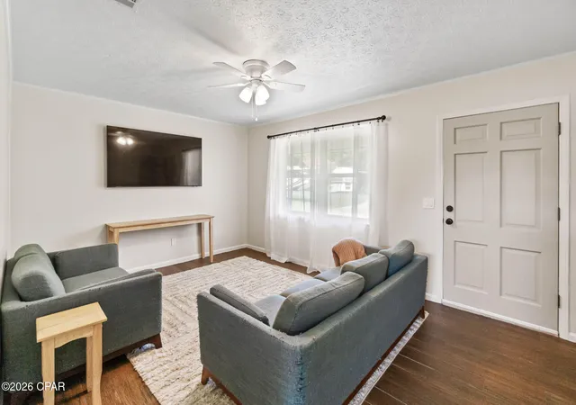 Photo 4 of Single family home for sale at 2593 Mcclain St, Cottondale, FL 32431 | MLS# 795734 | Listing updated on 2026-10-05