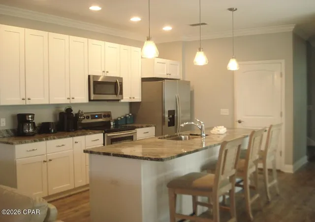 Listing Photo 5 - Condo for sale in building located at 6006 Thomas Dr, Panama City, FL 32408