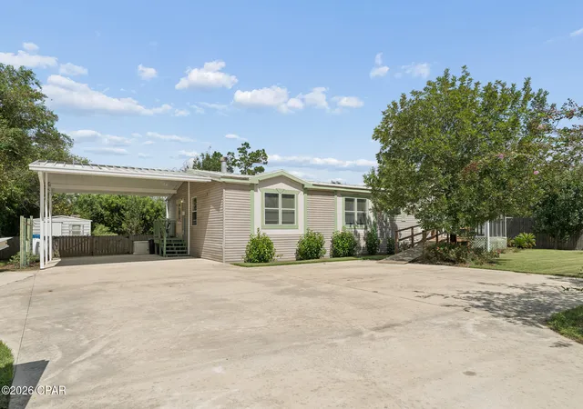 Photo 2 of Sale Pending at 5007 Halsey Cir, Panama City, FL 32404 | MLS# 795782 | Listing updated on 2026-10-07