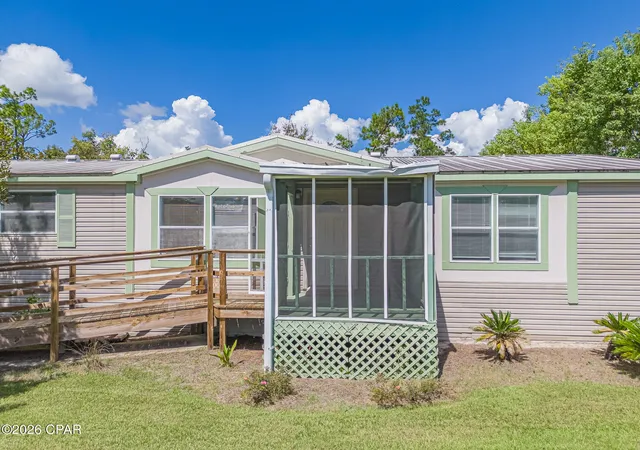 Photo 3 of Sale Pending at 5007 Halsey Cir, Panama City, FL 32404 | MLS# 795782 | Listing updated on 2026-10-07