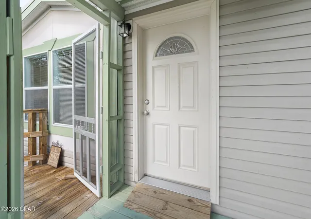 Photo 4 of Sale Pending at 5007 Halsey Cir, Panama City, FL 32404 | MLS# 795782 | Listing updated on 2026-10-07