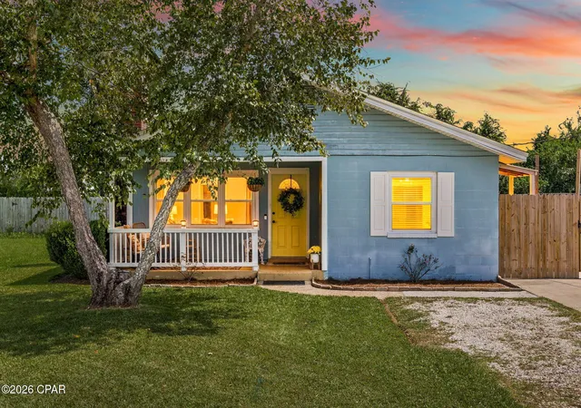 Photo 1 of Single family home for sale at 1005 Mississippi Ave, Lynn Haven, FL 32444 | MLS# 795788 | Listing updated on 2026-10-05