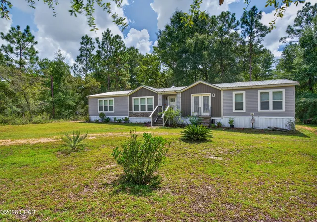 Manufactured home for sale at 3325 Eagle Ct, Chipley, FL 32428 | MLS# 795834