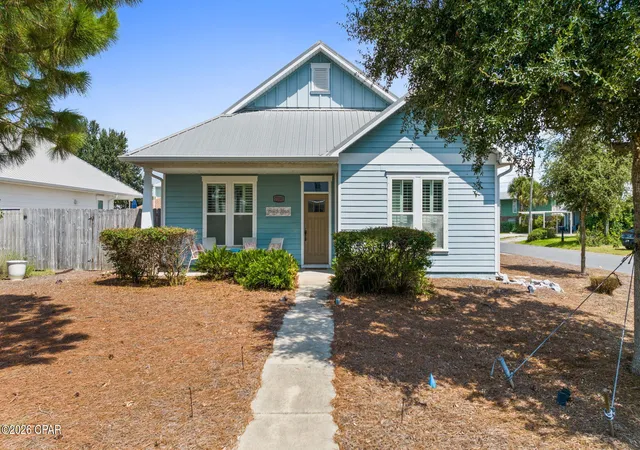 Photo 3 of Single family home for sale at 7100 Sunset Ave, Panama City, FL 32408 | MLS# 795852 | Listing updated on 2026-09-25