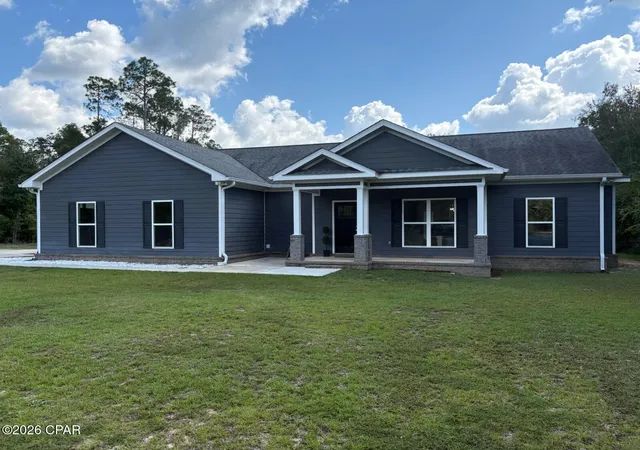 Photo 1 of Single family home for sale at 2535 Wood Ave, Alford, FL 32420 | MLS# 795861 | Listing updated on 2026-09-25