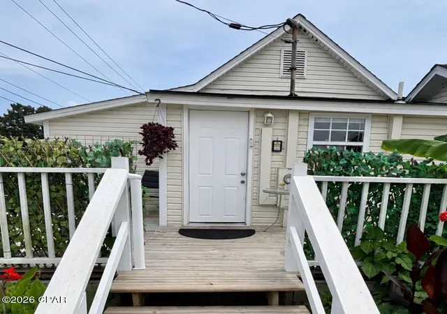 Photo 2 of Single family home for sale at 812 Tennessee Ave, Lynn Haven, FL 32444 | MLS# 795880 | Listing updated on 2026-10-01