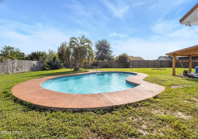 Photo 2 of Single family home for sale at 2928 State Ave, Panama City, FL 32405 | MLS# 795883 | Listing updated on 2026-09-26