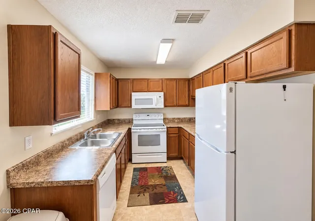 Photo 4 of Townhouse for sale at 1325 W 12th Street #B7, Panama City, FL 32401 | MLS# 795897 | Listing updated on 2026-09-28