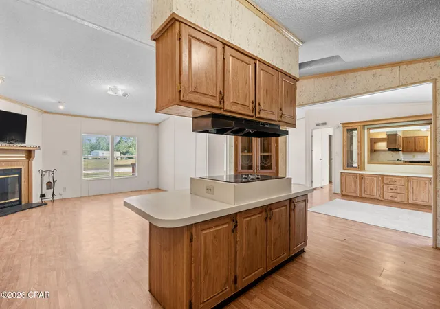 Photo 4 of Manufactured home for sale at 586 Hickory Blf Dr, Panama City, FL 32409 | MLS# 795933 | Listing updated on 2026-10-08