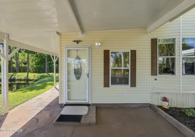 Photo 4 of Manufactured home for sale at 1219 Navy Blvd #47, Panama City, FL 32408 | MLS# 795934 | Listing updated on 2026-09-28