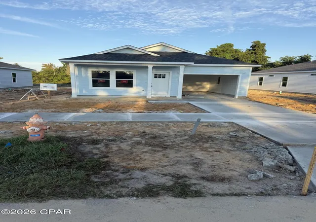 Photo 3 of Single family home for sale at 1553 Everitt Ave, Panama City, FL 32405 | MLS# 795946 | Listing updated on 2026-10-07