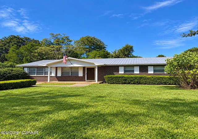 Photo 2 of Single family home for sale at 5487 Pelham Ct, Graceville, FL 32440 | MLS# 795950 | Listing updated on 2026-10-06