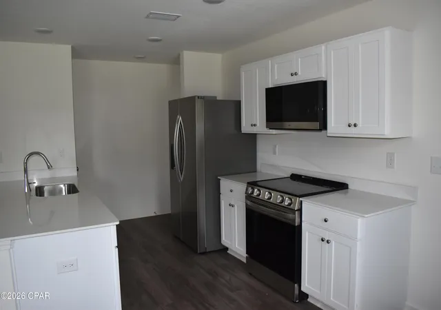 Photo 3 of Single family home for sale at 4123 Pinehurst Ave, Chipley, FL 32428 | MLS# 795957 | Listing updated on 2026-09-28