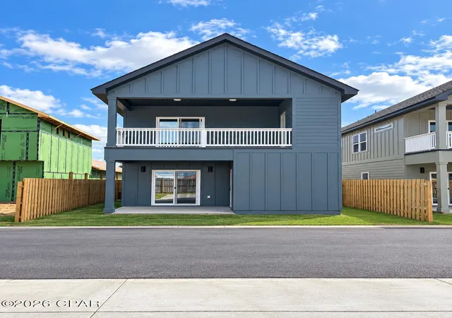 Photo 3 of Multi family home for sale at 410 W Wright St, Pensacola, FL 32501 | MLS# 795997 | Listing updated on 2026-10-07