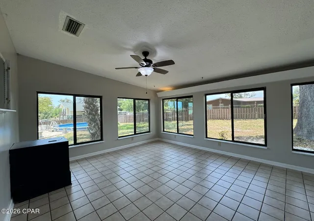 Photo 4 of Single family home for sale at 7440 Oak Ridge Dr, Panama City, FL 32404 | MLS# 796004 | Listing updated on 2026-09-29