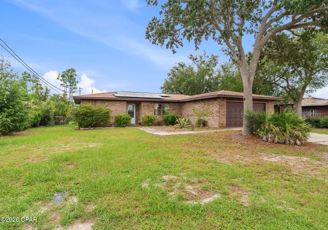 Photo 2 of Single family home for sale at 5721 Howard Rd, Panama City, FL 32404 | MLS# 796034 | Listing updated on 2026-09-30