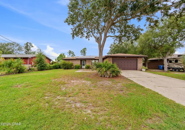 Photo 3 of Single family home for sale at 5721 Howard Rd, Panama City, FL 32404 | MLS# 796034 | Listing updated on 2026-09-30