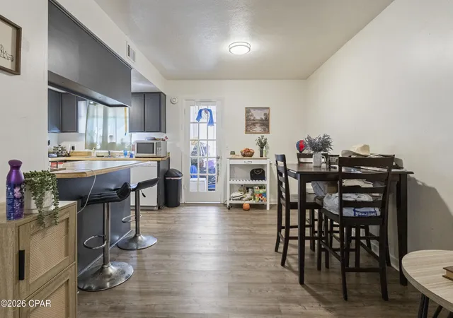 Listing Photo 5 - Condo for sale in building located at 5138 Lance St, Panama City, FL 32404