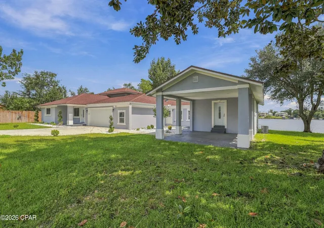 Photo 3 of Single family home for sale at 505 Beulah Ave, Panama City, FL 32404 | MLS# 796069 | Listing updated on 2026-09-30
