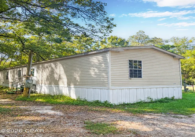 Photo 3 of Manufactured home for sale at 3497a E White St, Bonifay, FL 32425 | MLS# 796075 | Listing updated on 2026-10-07