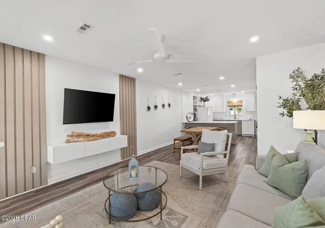 Photo 2 of Townhouse for sale at 22522 Front Beach Rd #O, Panama City Beach, FL 32413 | MLS# 796076 | Listing updated on 2026-10-07