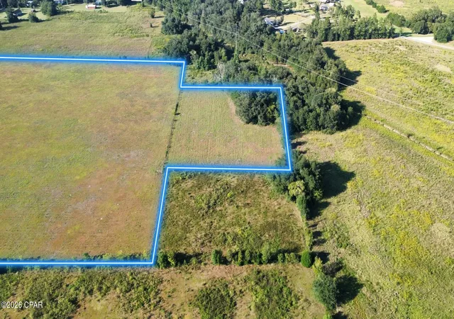 Photo 4 of House for sale at 2780 Waterberry Ln, Grand Ridge, FL 32442 | MLS# 796080 | Listing updated on 2026-09-30