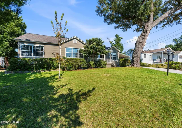 Photo 2 of Single family home for sale at 306 S Macarthur Ave, Panama City, FL 32401 | MLS# 796112 | Listing updated on 2026-10-07