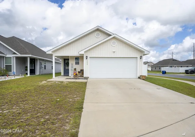 Photo 1 of Single family home for sale at 6639 Kettles St, Panama City, FL 32404 | MLS# 796174 | Listing updated on 2026-10-02