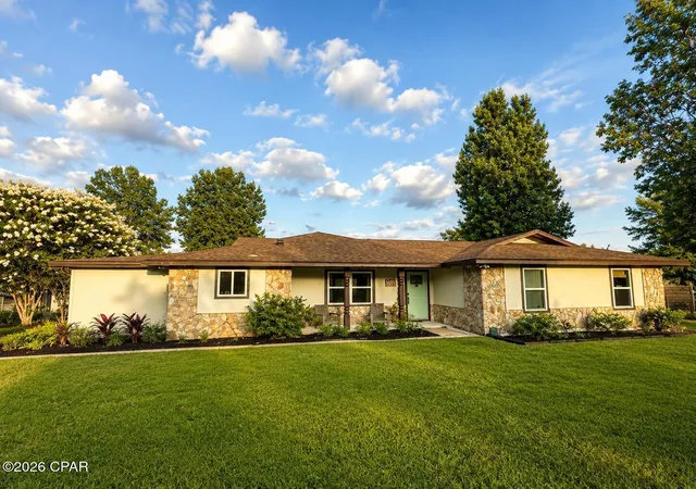 Photo 2 of Single family home for sale at 10122 Highway 2301, Youngstown, FL 32466 | MLS# 796182 | Listing updated on 2026-10-07