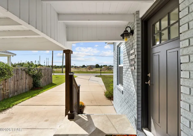 Photo 3 of Single family home for sale at 3431 Ten Acre Rd, Panama City, FL 32405 | MLS# 796244 | Listing updated on 2026-10-08