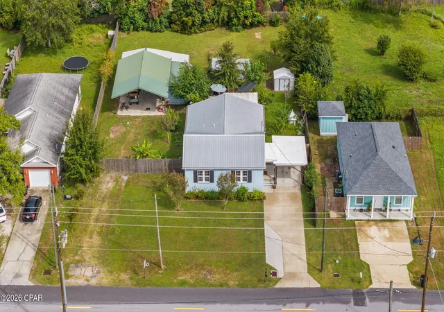 Photo 4 of Single family home for sale at 3431 Ten Acre Rd, Panama City, FL 32405 | MLS# 796244 | Listing updated on 2026-10-08