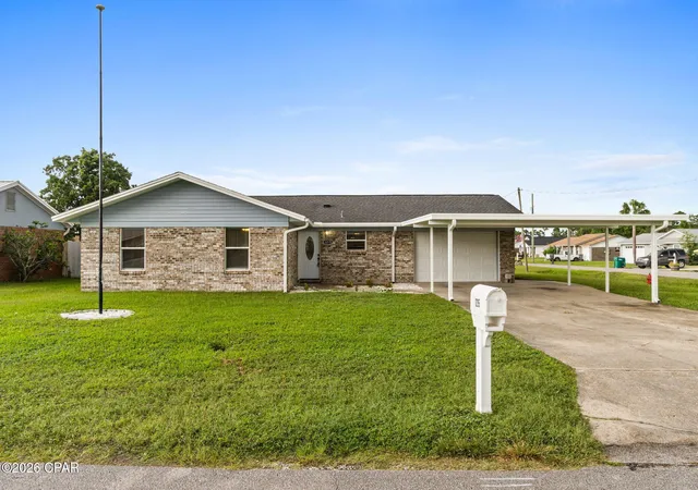 Photo 2 of Single family home for sale at 1215 Babby Ln, Panama City, FL 32404 | MLS# 796299 | Listing updated on 2026-10-07