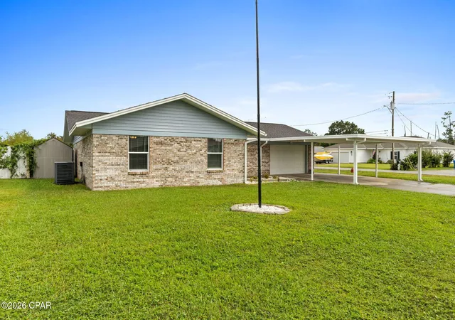 Photo 3 of Single family home for sale at 1215 Babby Ln, Panama City, FL 32404 | MLS# 796299 | Listing updated on 2026-10-07