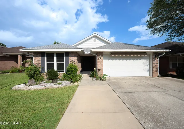 Photo 3 of Single family home for sale at 1739 Ivalea Cir, Navarre, FL 32566 | MLS# 796302 | Listing updated on 2026-10-05