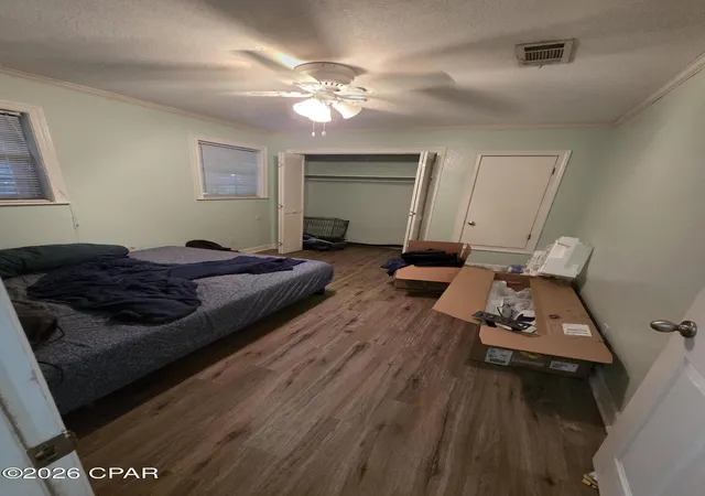Photo 3 of Single family home for sale at 10 Seminole Trl, Pensacola, FL 32506 | MLS# 796308 | Listing updated on 2026-10-05