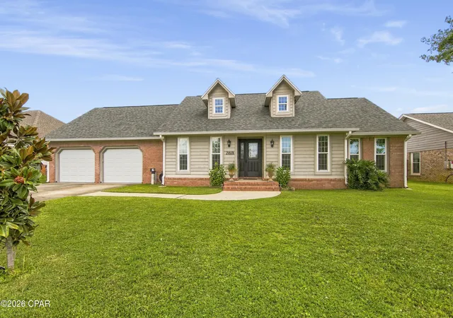 Photo 1 of Single family home for sale at 2818 Woodmere Dr, Panama City, FL 32405 | MLS# 796388 | Listing updated on 2026-10-07