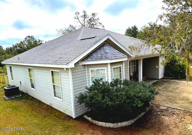 Photo 1 of Single family home for sale at 20526 Fisher Rd, Fountain, FL 32438 | MLS# 796395 | Listing updated on 2026-10-08