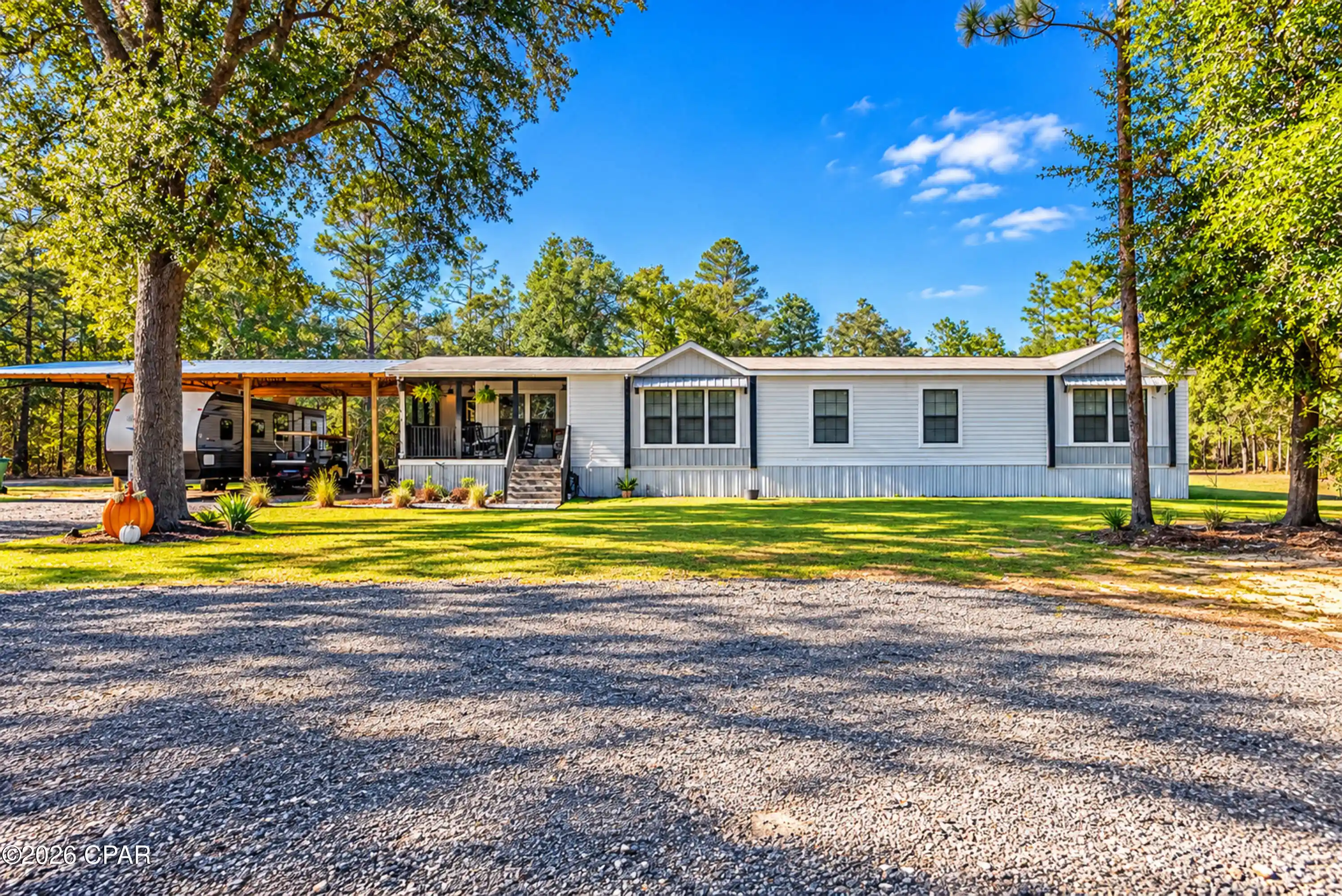 Manufactured home for sale at 3380 Safari Ct, Chipley, FL 32428 | MLS# 797047