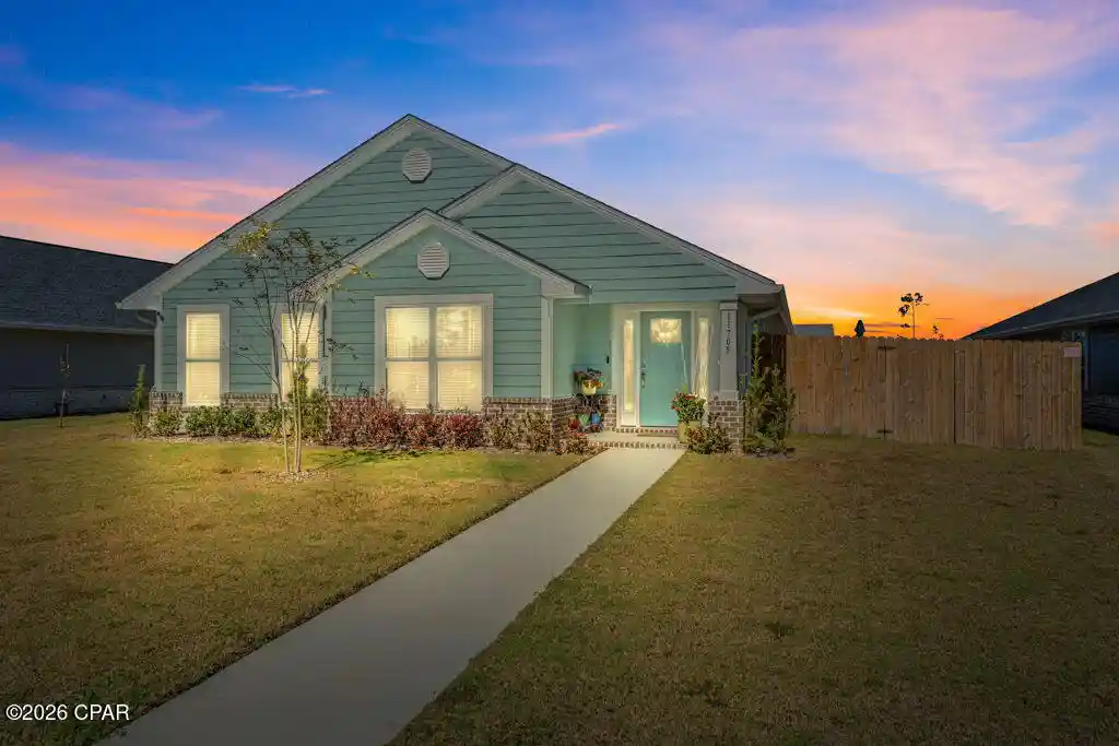 Photo 1 of Single family home for sale at 11705 Poston Rd, Panama City, FL 32404 | MLS# 797077 | Listing updated on 2026-10-28
