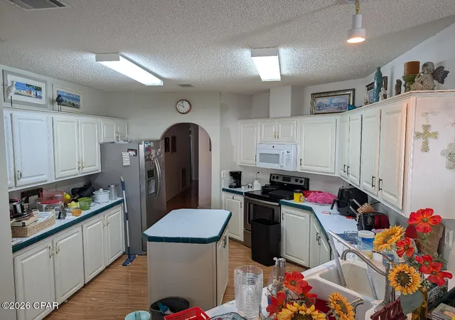 Photo 4 of Manufactured home for sale at 7326 S Lake Joanna Dr, Panama City, FL 32404 | MLS# 797154 | Listing updated on 2026-10-30